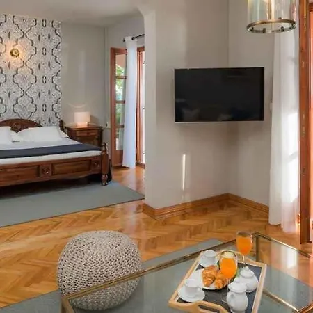 Majestic Tranquil With Stunning Panoramic View Vila